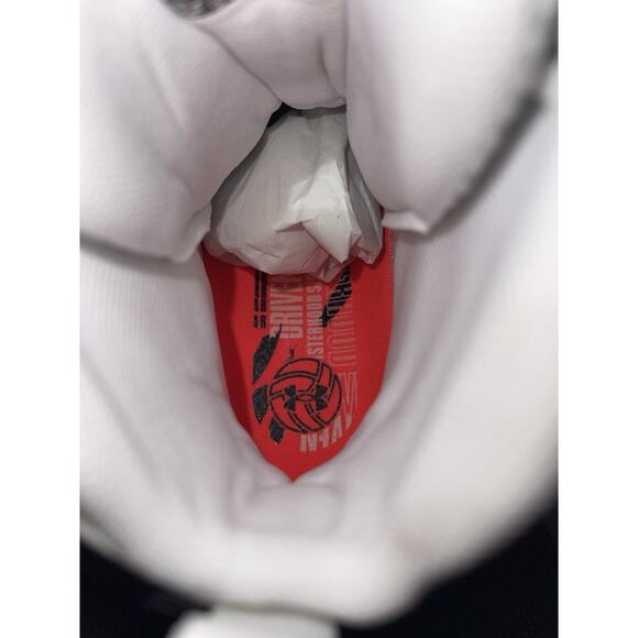 New Women’s Sz 9 Under Armour HOVR Highlight Ace Volleyball Shoes 3023708-100 - Picture 8 of 9